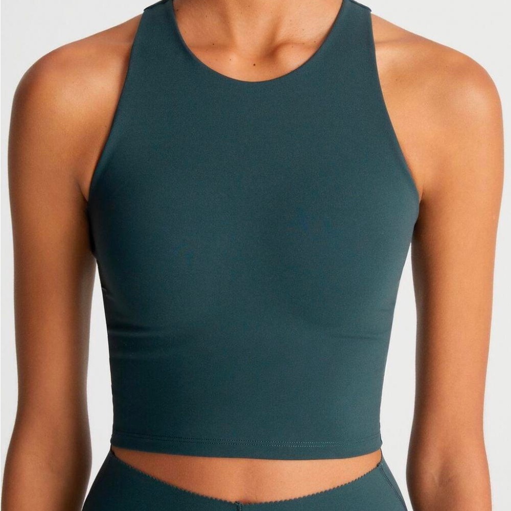 Oysho compressive tank top workout top